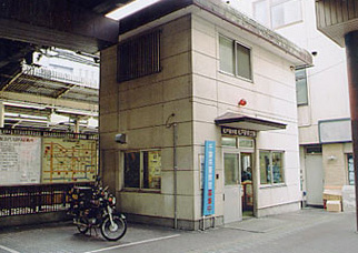 松戸駅前交番の写真